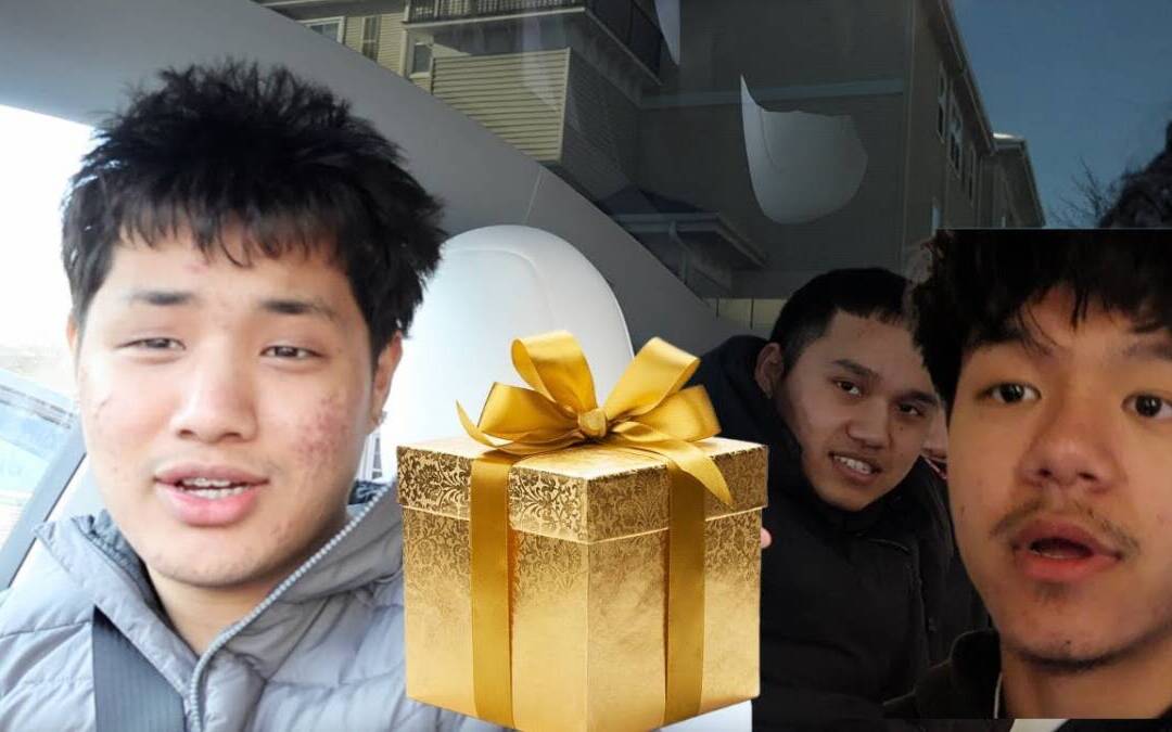 Got My Best Friend The Best Gift Ever!!! | Tibetan Vlogger