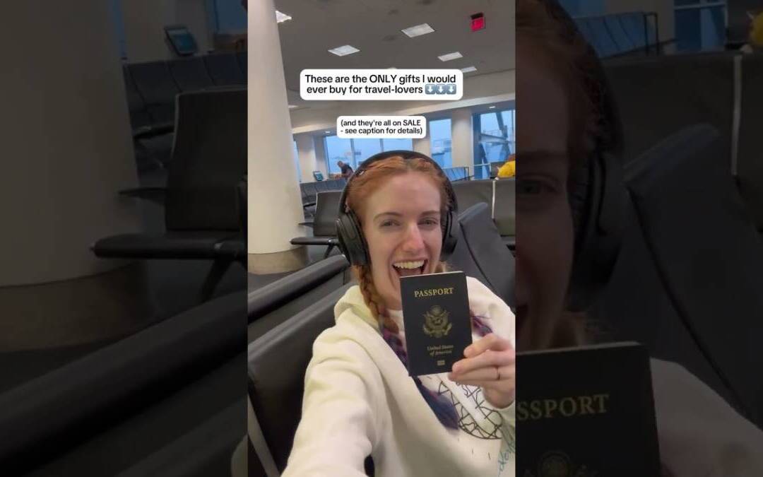 Comment “SALE” and I’ll send the list of gifts for travel lovers that are ALL on sale for Bl@ck