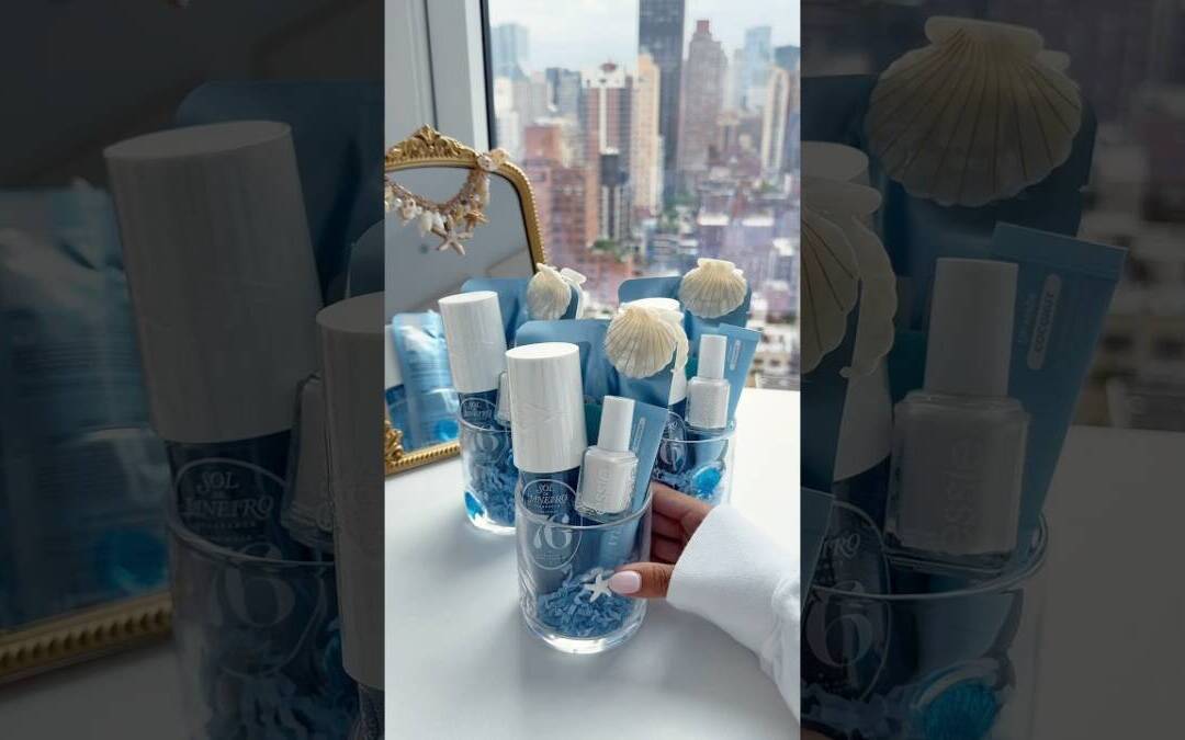 Beach gifts for my besties 🌊🐚 #beach #ideas #summer #aesthetic #besties #giftideas #blue #shorts